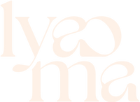 logo beige lyaoma